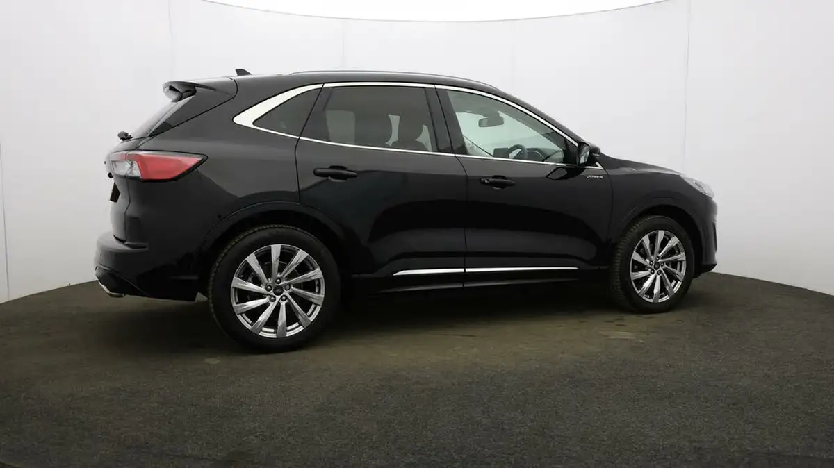 2022-ford-kuga-25t-vignale-225ps-phev-big-47