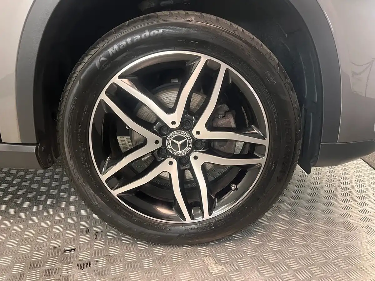 2020-mercedes-benz-gla-class-16-gla-180-urban-edition-7g-dct-big-16
