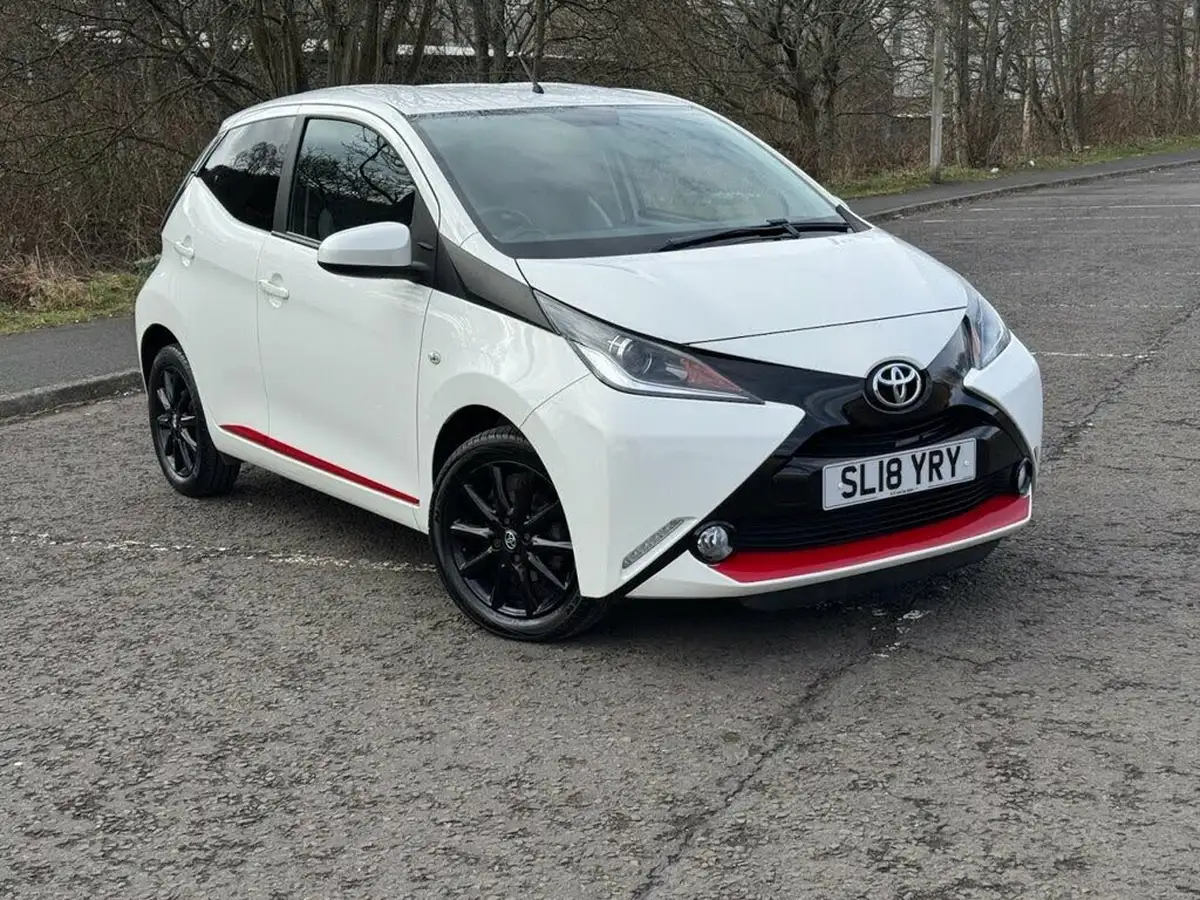 2018-toyota-aygo-10-vvt-i-x-press-71bhp-big-1