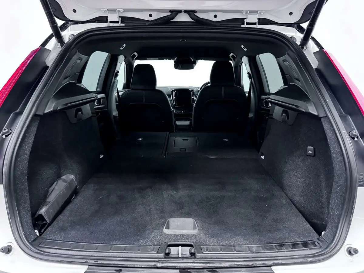 2021-volvo-xc40-15-t3-r-design-pro-161bhp-auto-big-8
