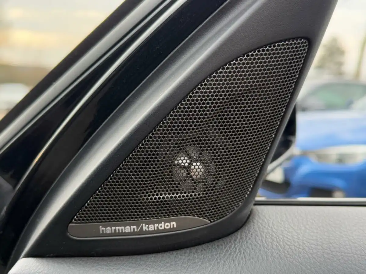 2018-bmw-1-series-20td-125d-m-sport-shadow-edition-5d-big-10