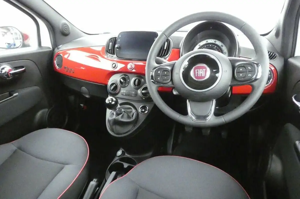 2022-fiat-500-10-red-big-15