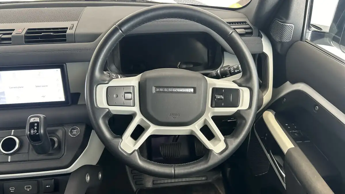 2022-land-rover-90-defender-30-d250-x-dynamic-se-big-14