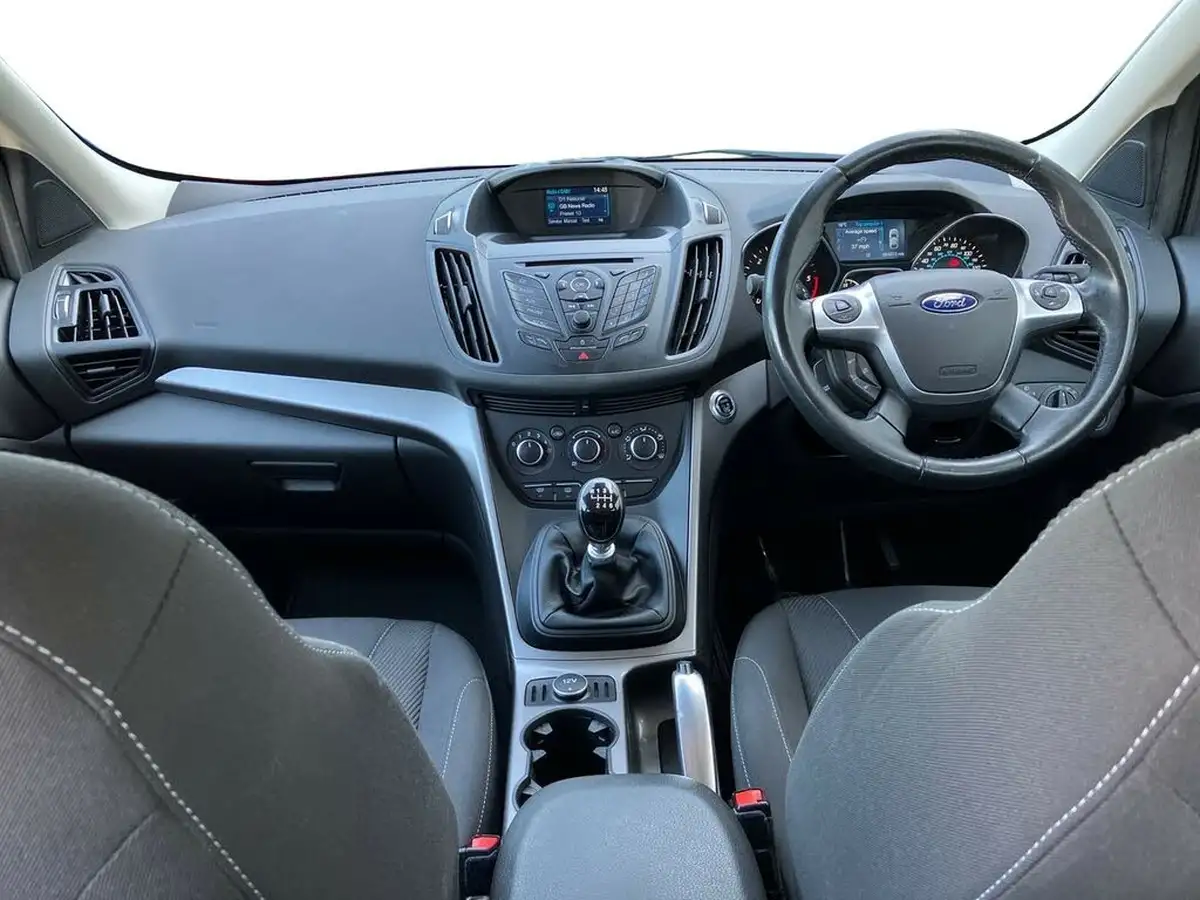 2016-ford-kuga-20tdci-zetec-big-8