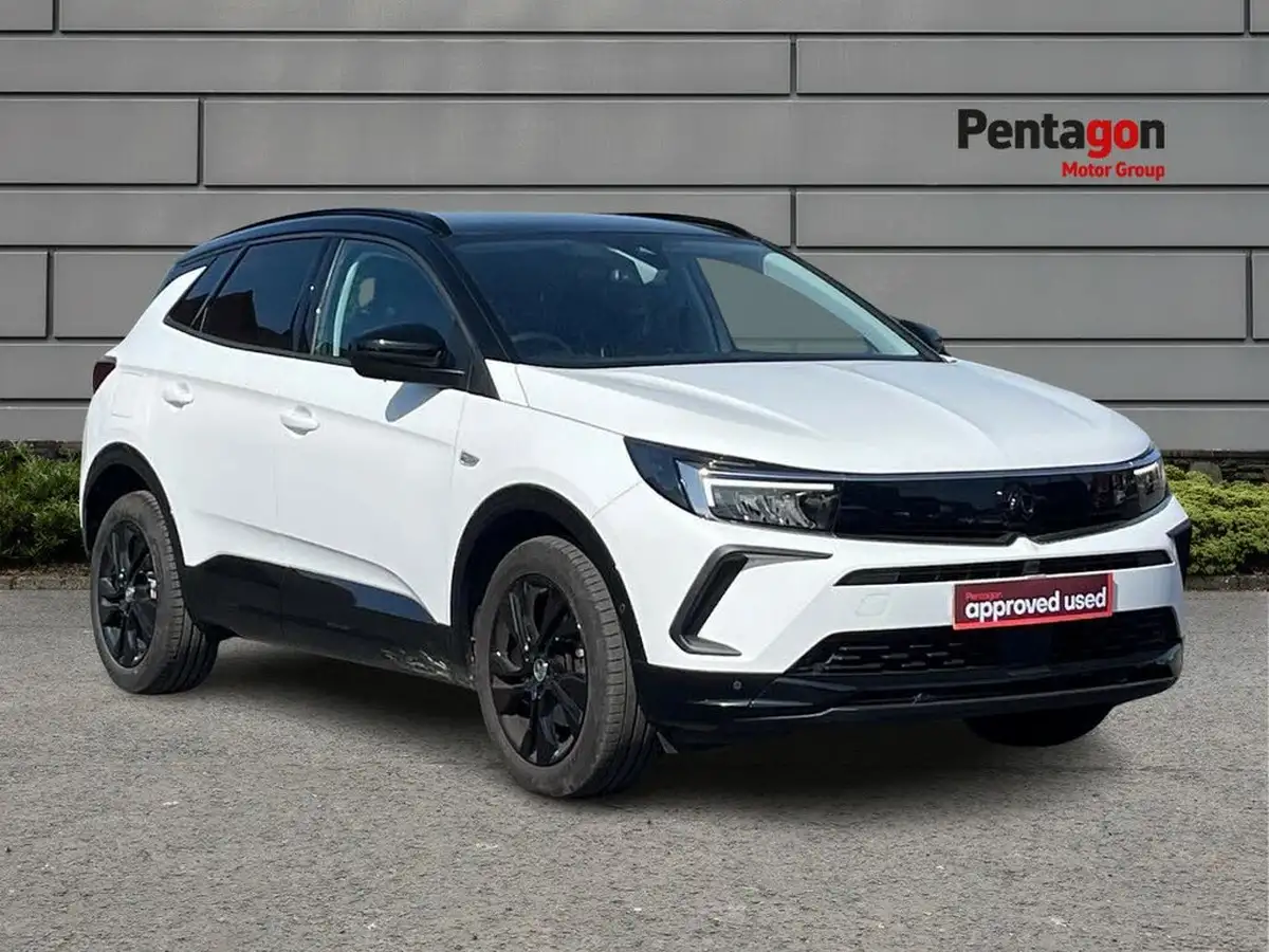 2022-vauxhall-grandland-12-sri-big-0