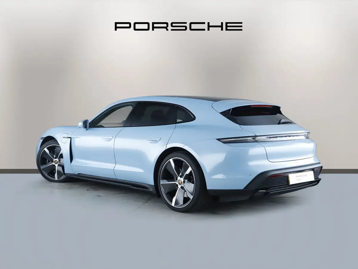 2023-porsche-taycan-e-gts-sport-turismo-big-1