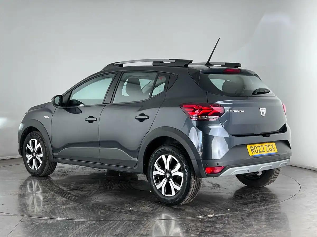 2022-dacia-sandero-stepway-10-tce-prestige-90bhp-big-2