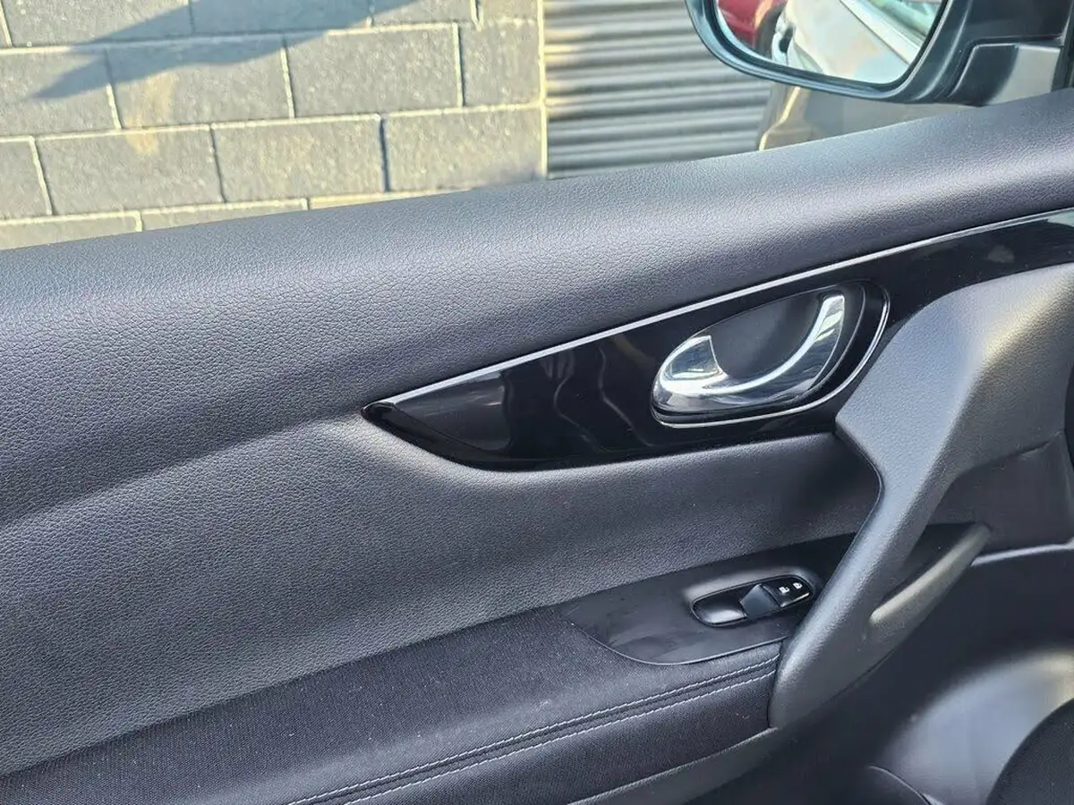 2017-nissan-qashqai-16dci-n-connecta-big-35