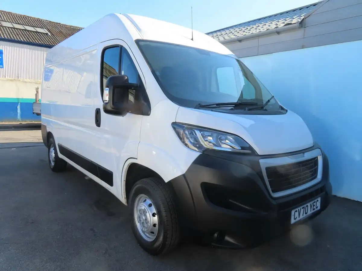 2020-peugeot-boxer-22-bluehdi-professional-335-l2-h2-big-6