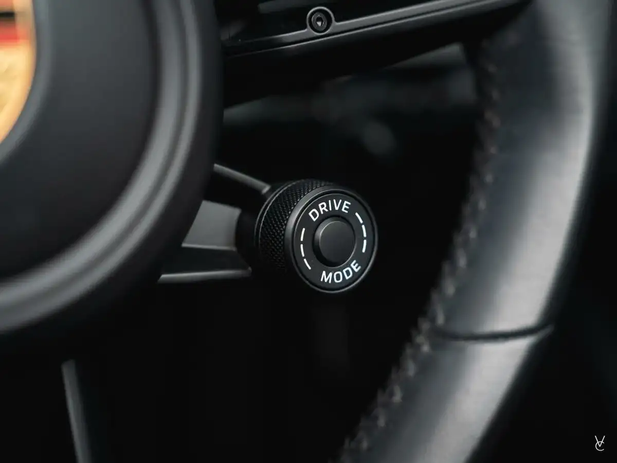 2019-porsche-911-30-carrera-s-450ps-coupe-pdk-big-21