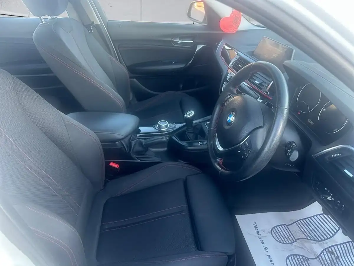2018-bmw-1-series-15-118i-se-5d-big-10