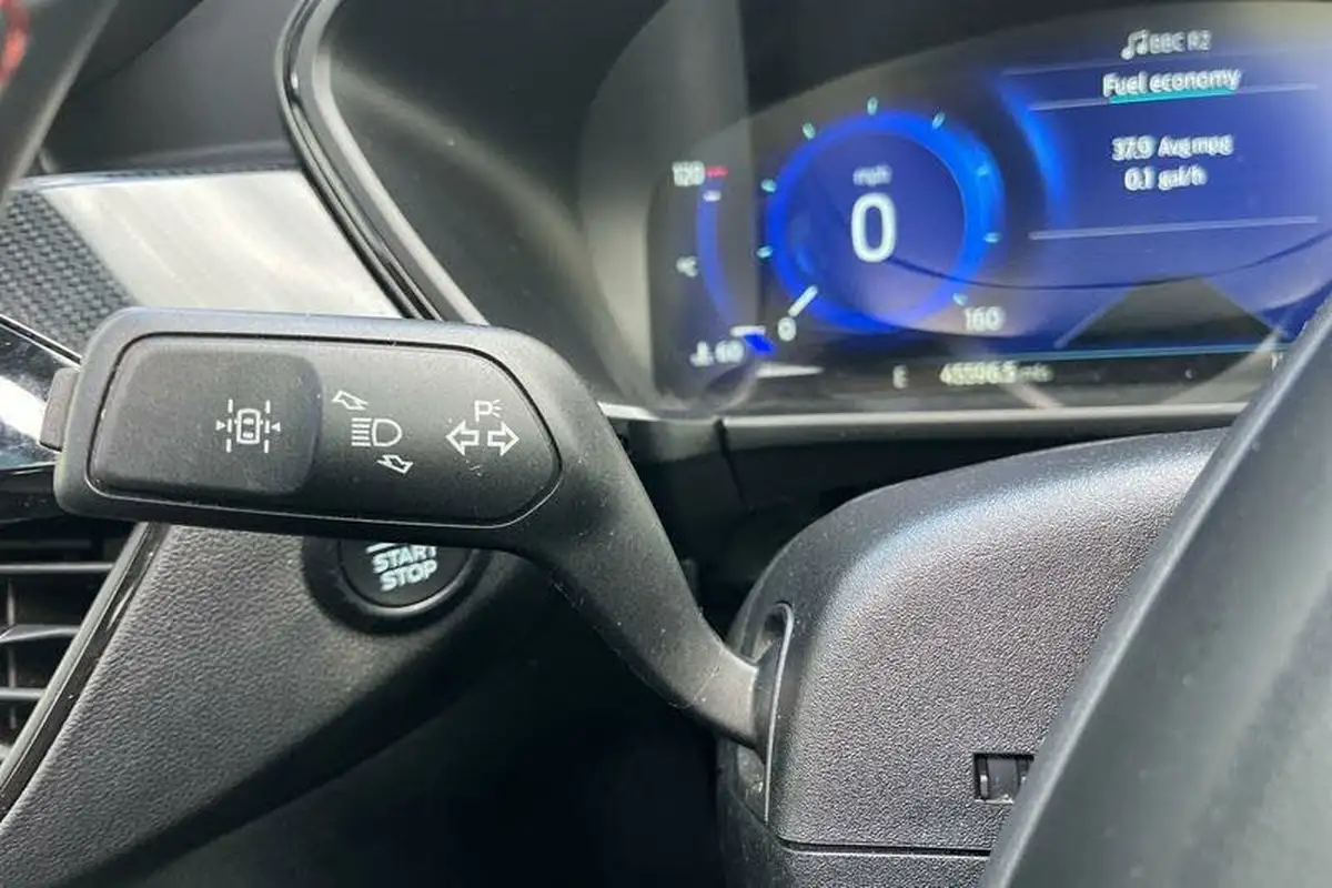 2022-ford-kuga-15t-st-line-x-edition-big-13