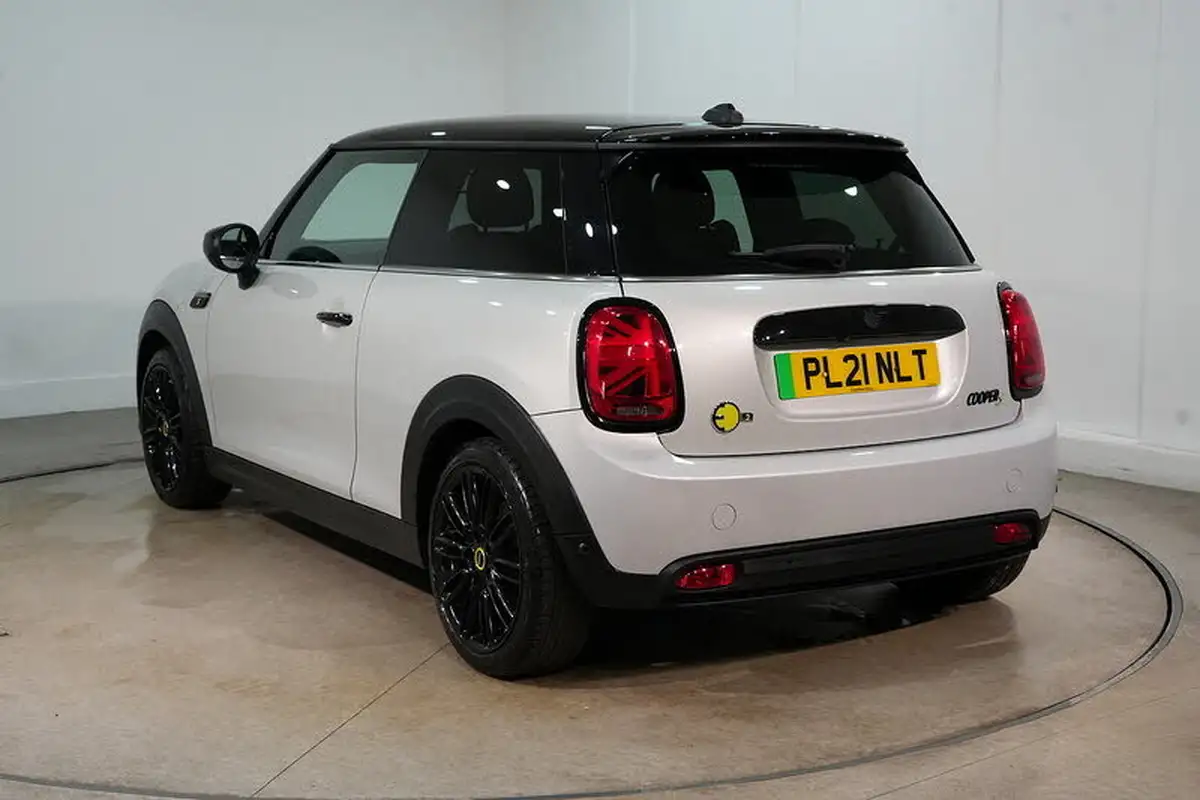 2021-mini-cooper-e-cooper-s-2-big-6
