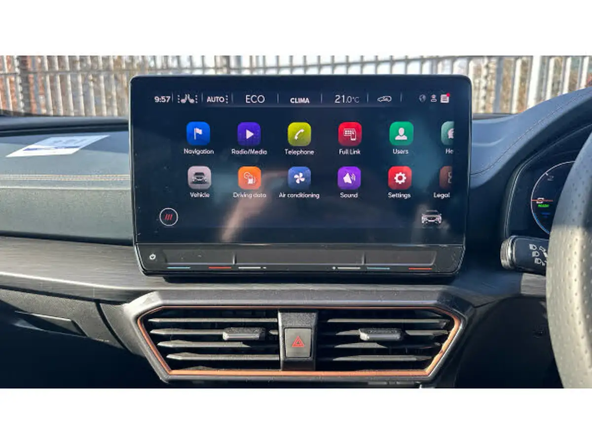 2024-cupra-formentor-14-e-hybrid-v2-big-11