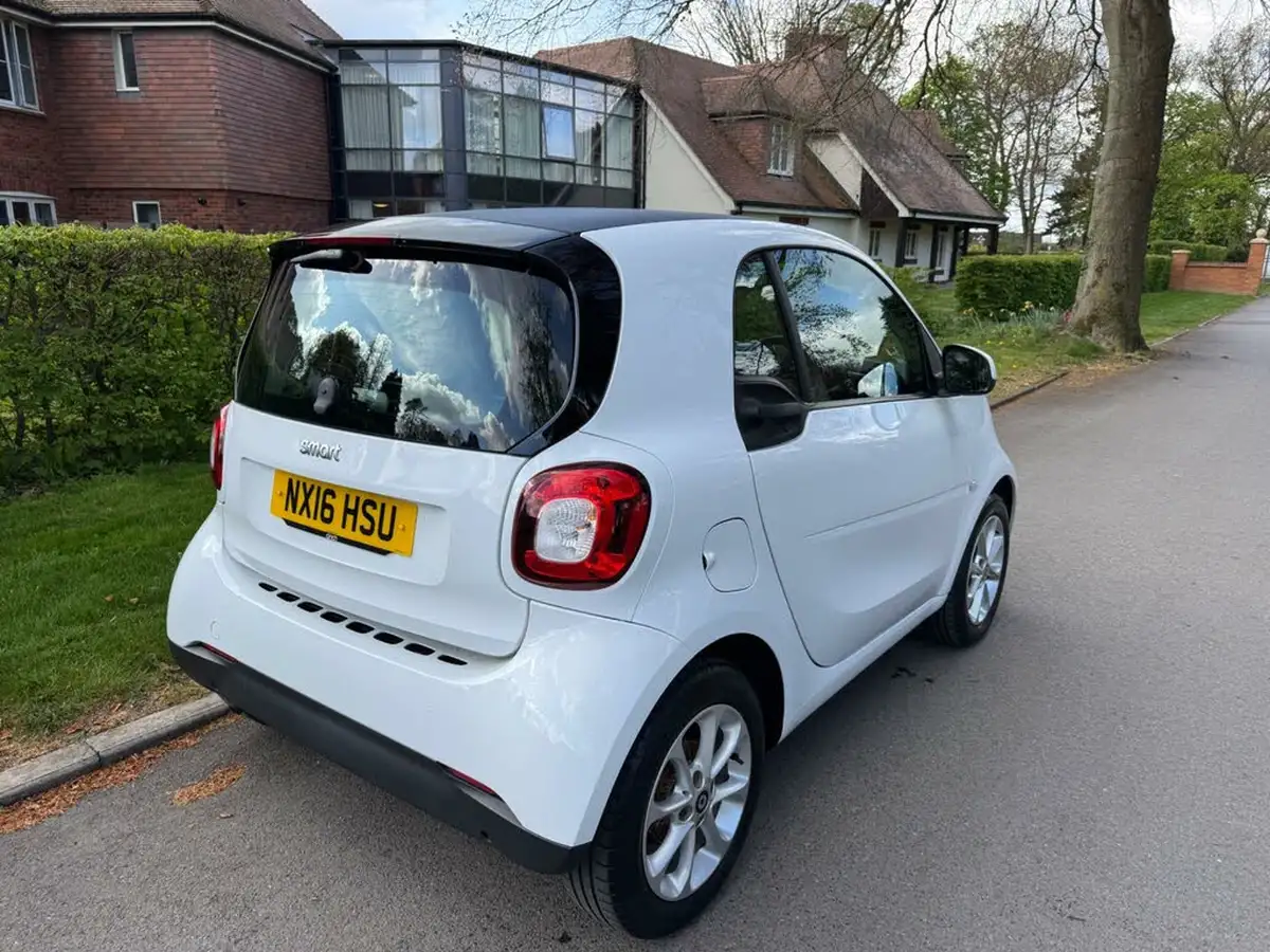 2016-smart-fortwo-10-passion-70bhp-ss-coupe-big-6