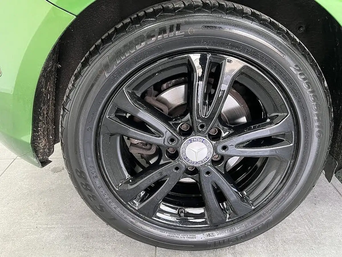 2016-mercedes-benz-a-class-15d-a180d-se-executivess-big-22