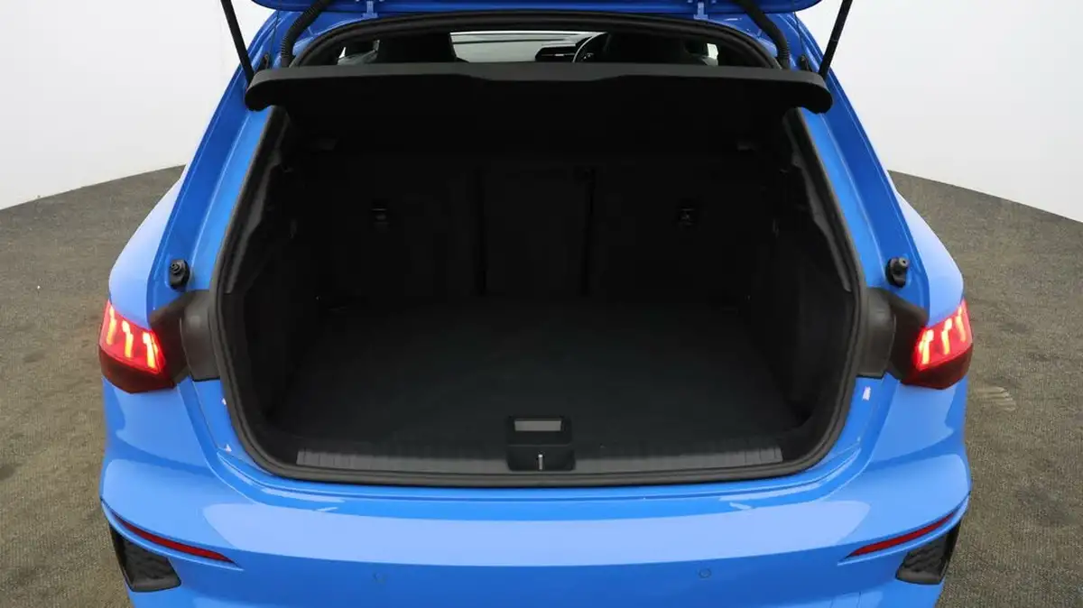 2021-audi-a3-15-35-tfsi-edition-1-sportback-5d-s-tronic-big-16