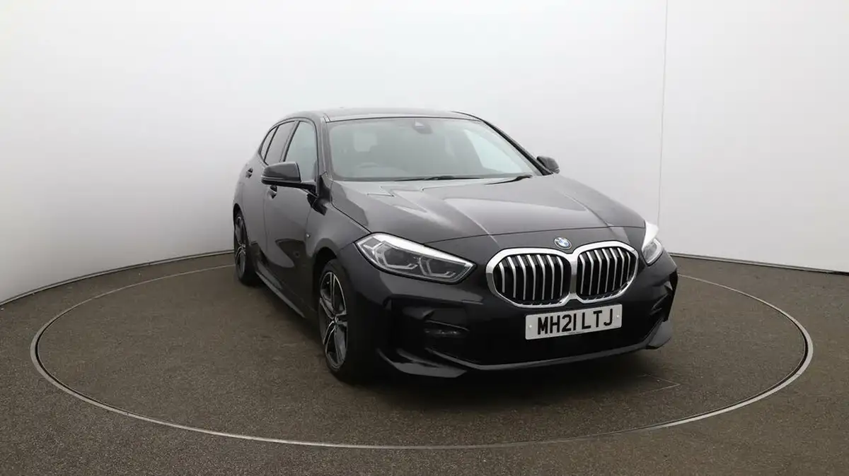 2021-bmw-1-series-15-118i-m-sport-lcp-dct-big-34