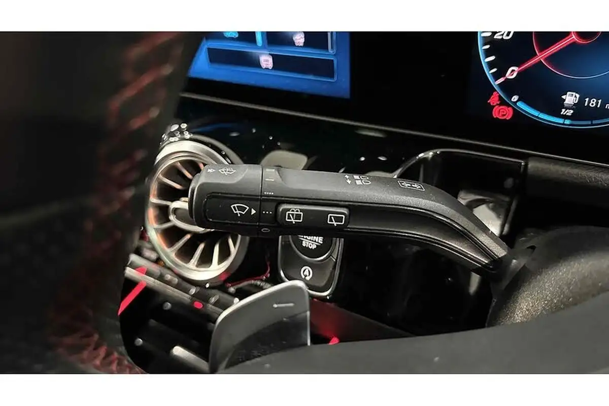 2020-mercedes-benz-gla-class-20d-gla-220d-amg-line-premium-plus-big-24