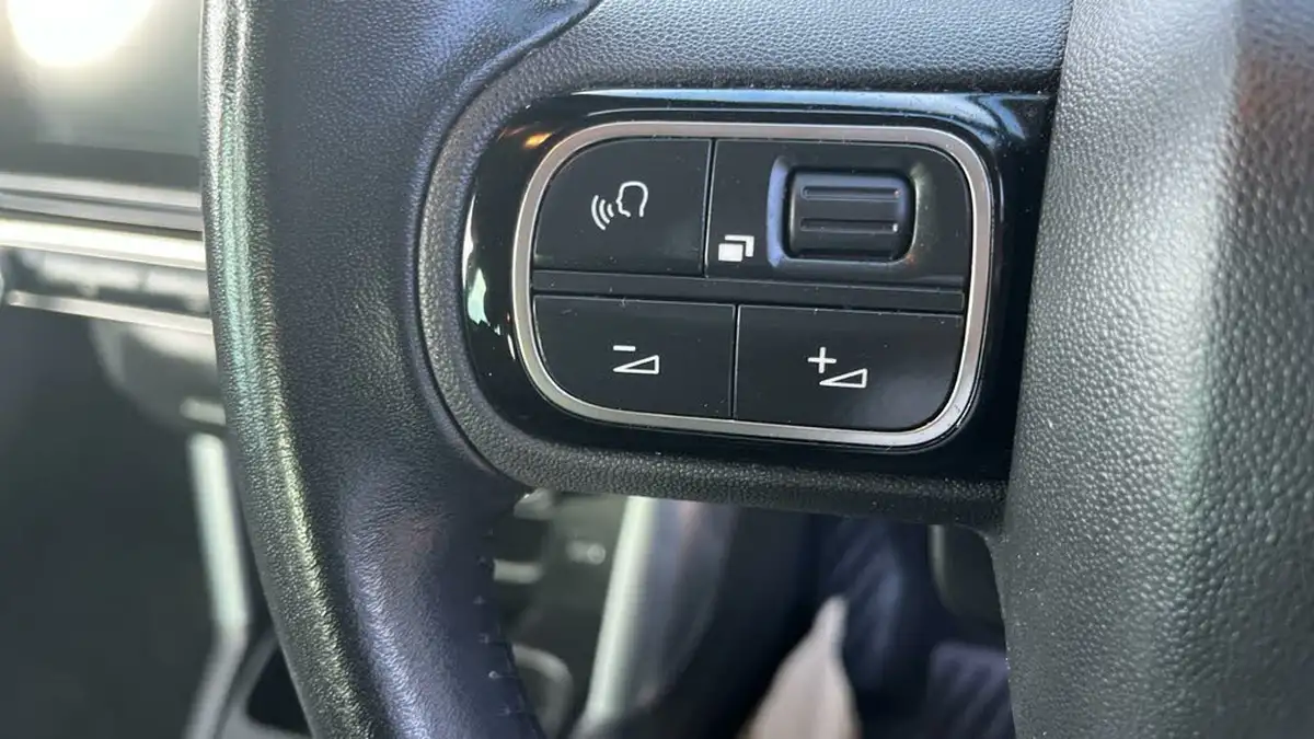 2018-citroen-c3-aircross-12-puretech-flair-110ps-ss-big-28