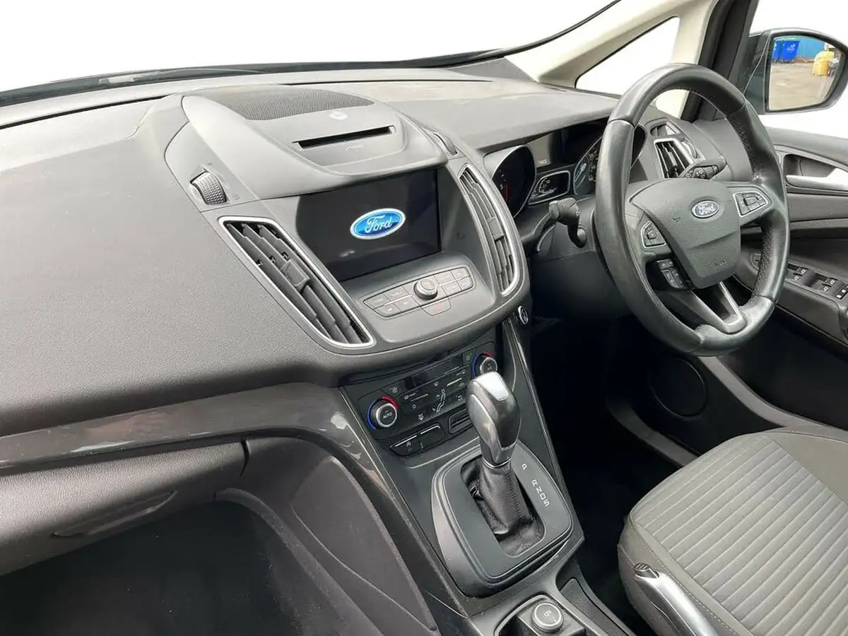 2018-ford-c-max-15tdci-titanium-powershift-big-6