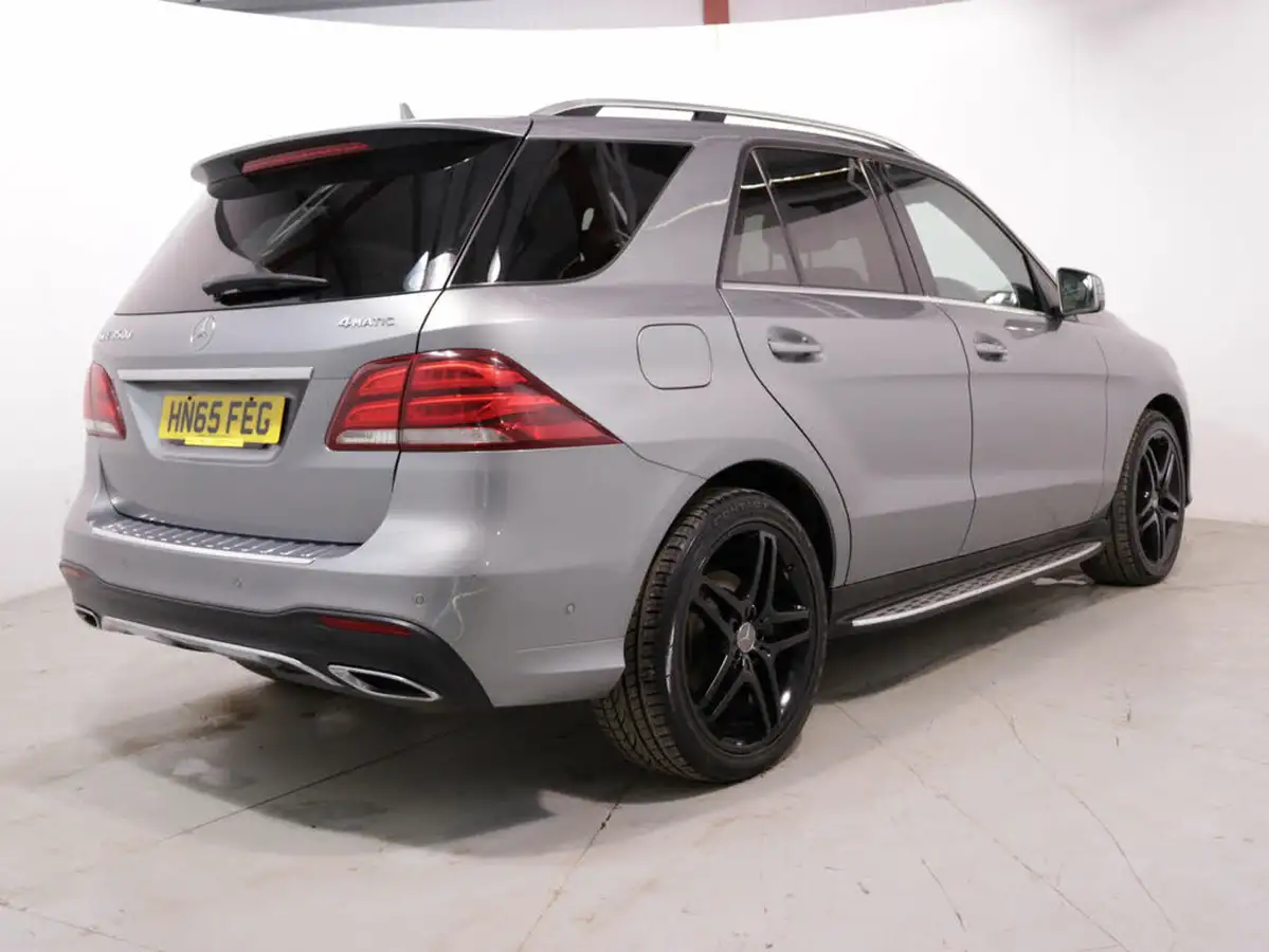 2015-mercedes-benz-gle-class-30td-gle350d-designo-line-estate-big-6