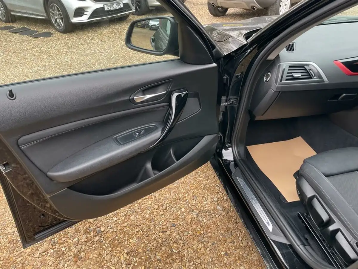 2017-bmw-1-series-15-118i-sport-5d-big-7