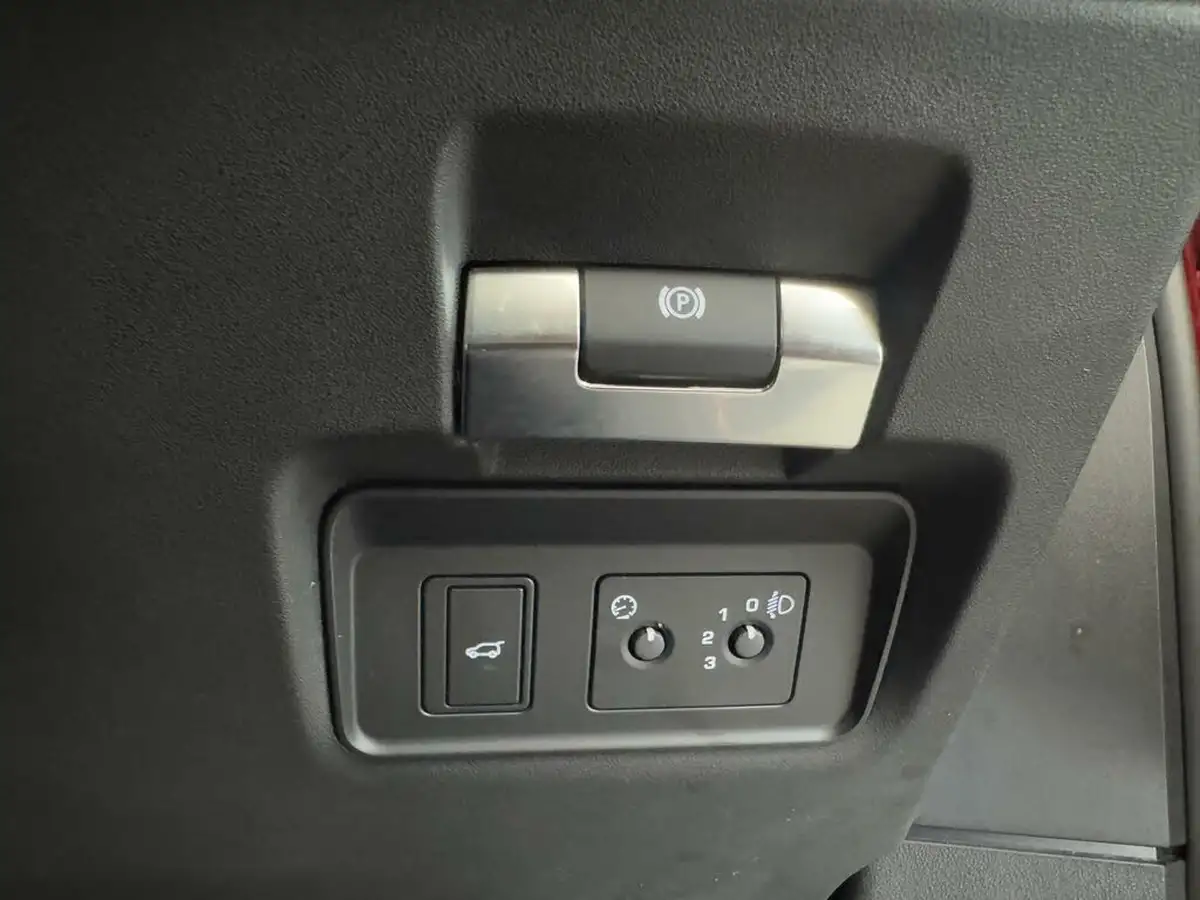 2019-land-rover-range-rover-evoque-20-p200-s-big-22