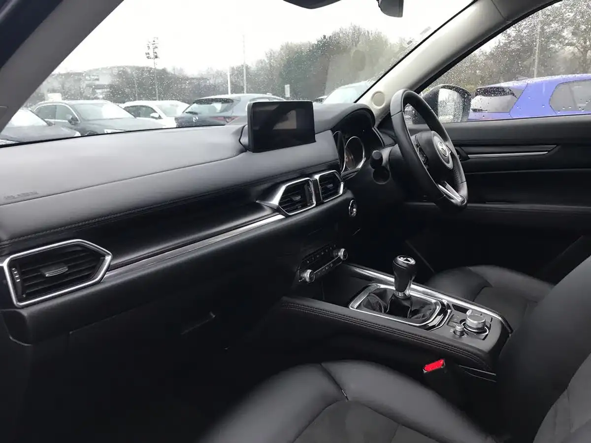 2021-mazda-cx-5-20-kuro-edition-big-4
