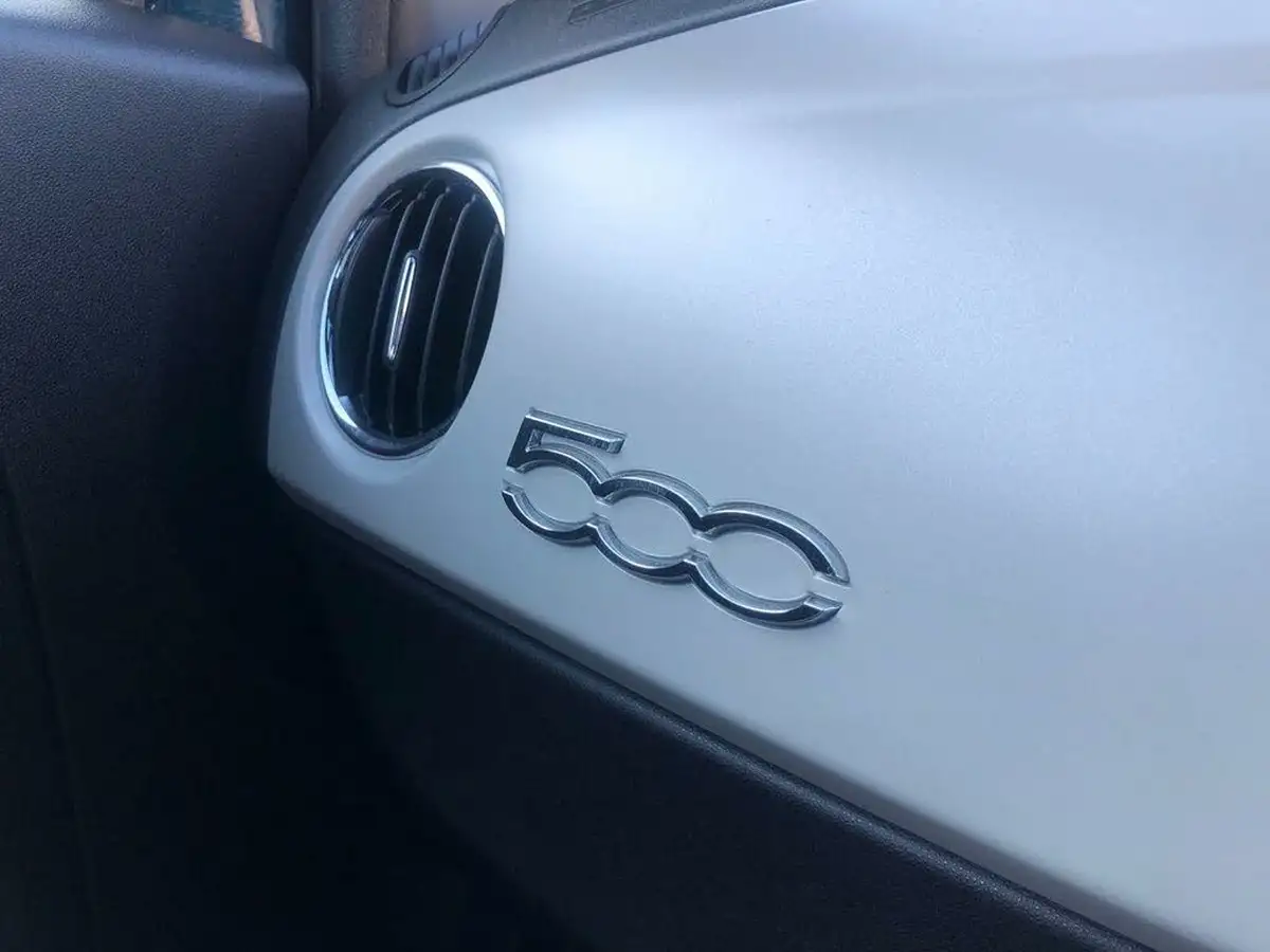 2021-fiat-500-10-star-big-28