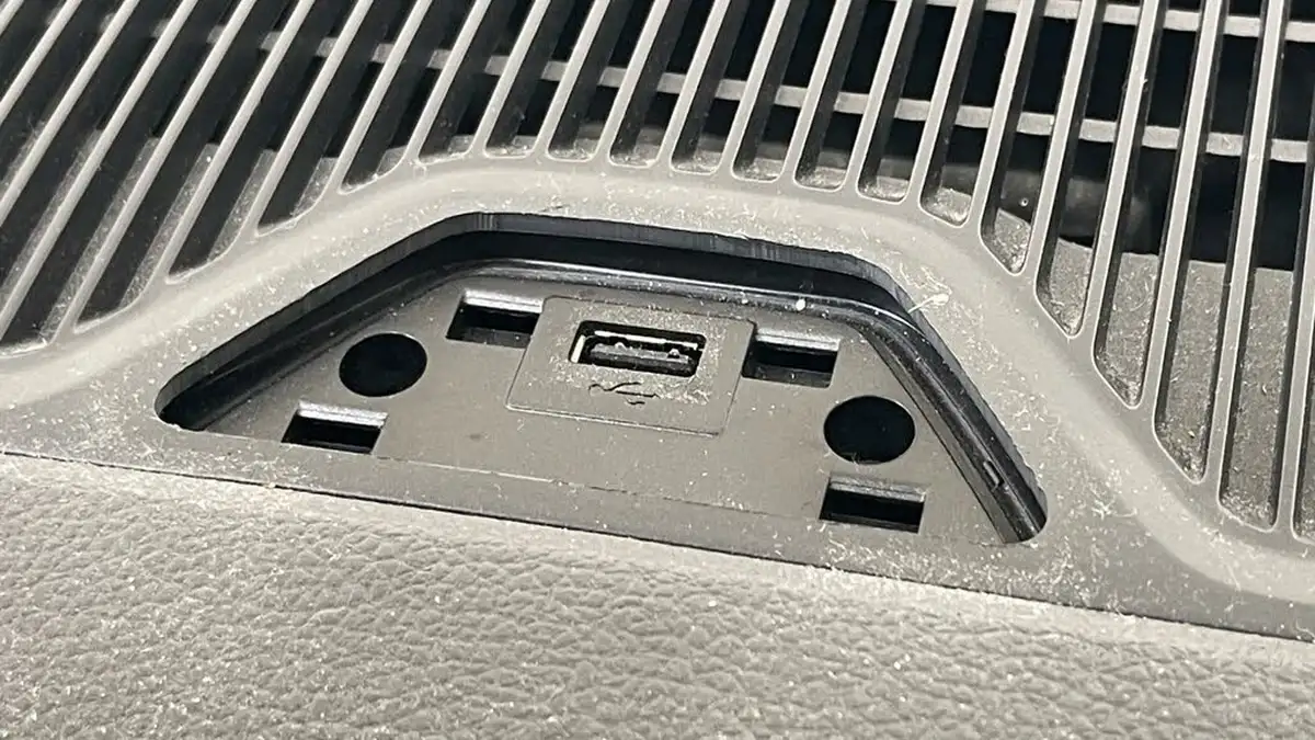 2019-skoda-citigo-10-se-3d-big-18