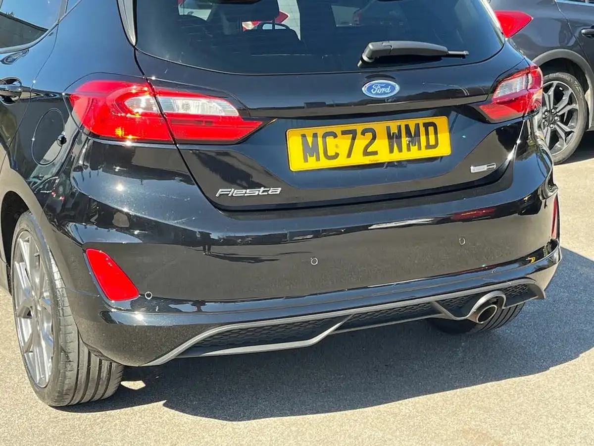 2023-ford-fiesta-big-21