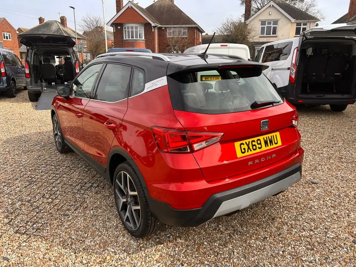 2019-seat-arona-16tdi-xcellence-lux-95ps-ss-dsg-big-3