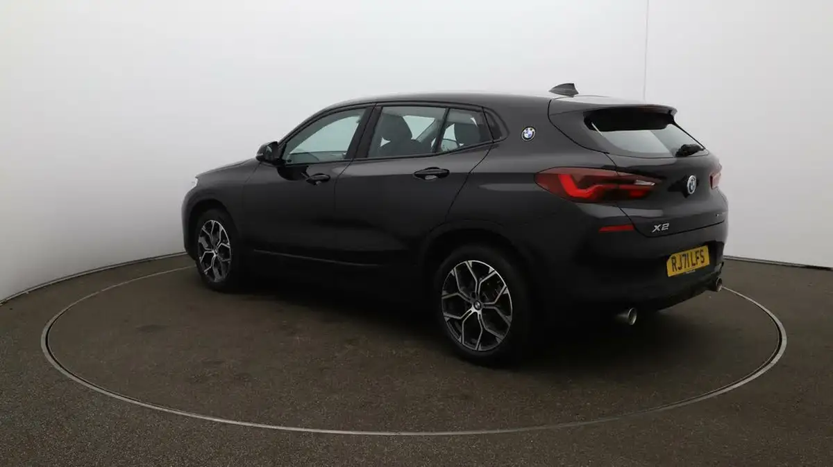 2021-bmw-x2-20-xdrive20i-sport-big-5