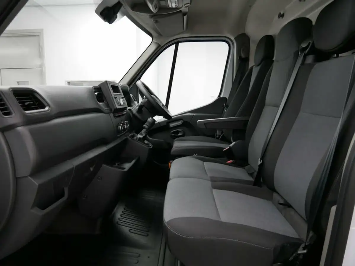 2024-renault-master-23dci-lm35-135-advance-eu6e-big-11