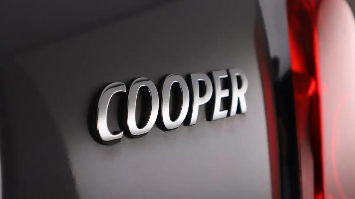 2019-mini-countryman-15-cooper-exclusive-all4-big-21