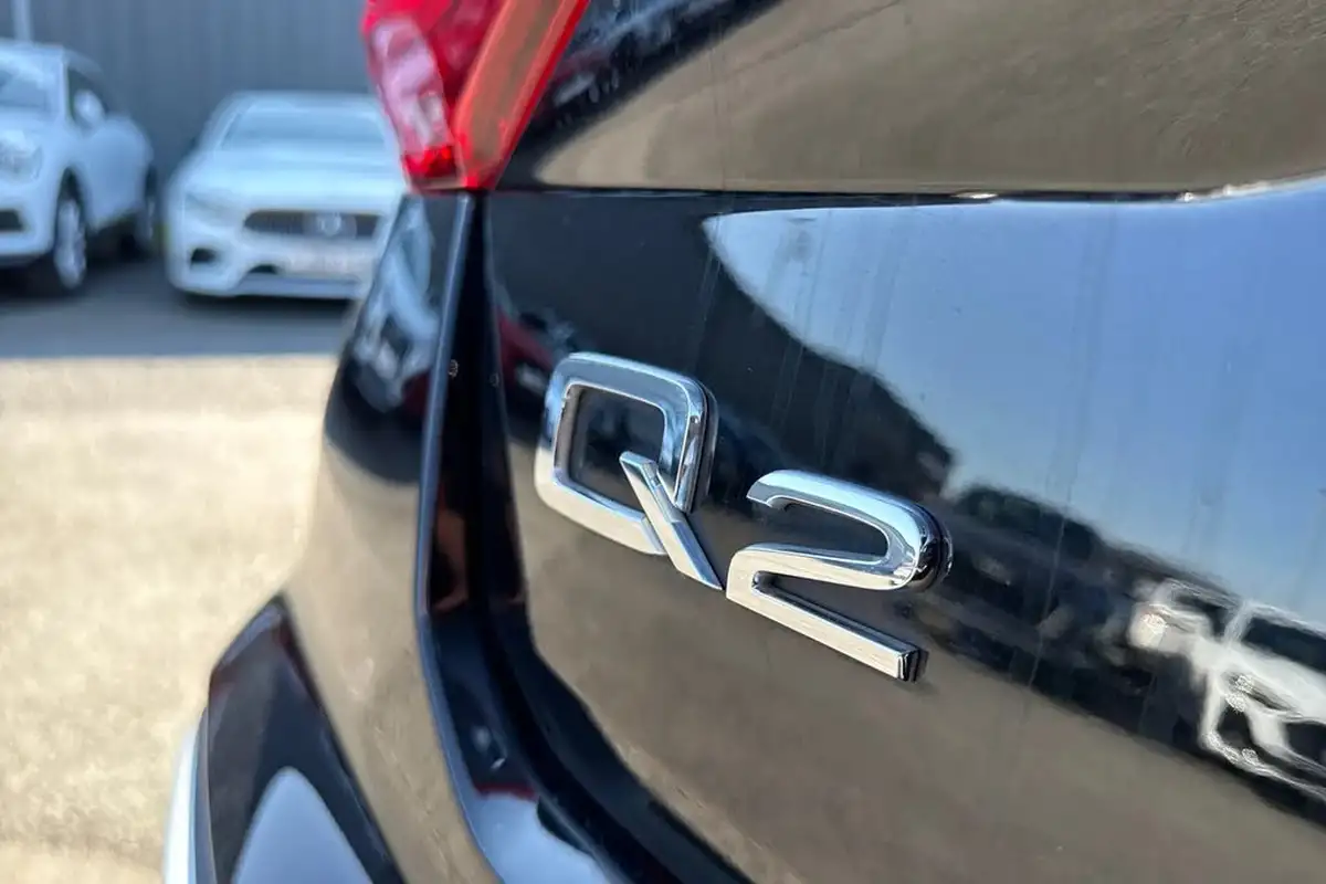 2023-audi-q2-15-35-tfsi-s-line-tronic-big-31