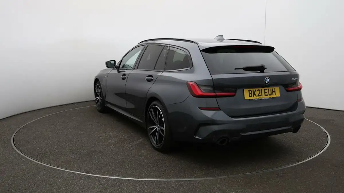 2021-bmw-3-series-20-330e-m-sport-touring-5d-big-53
