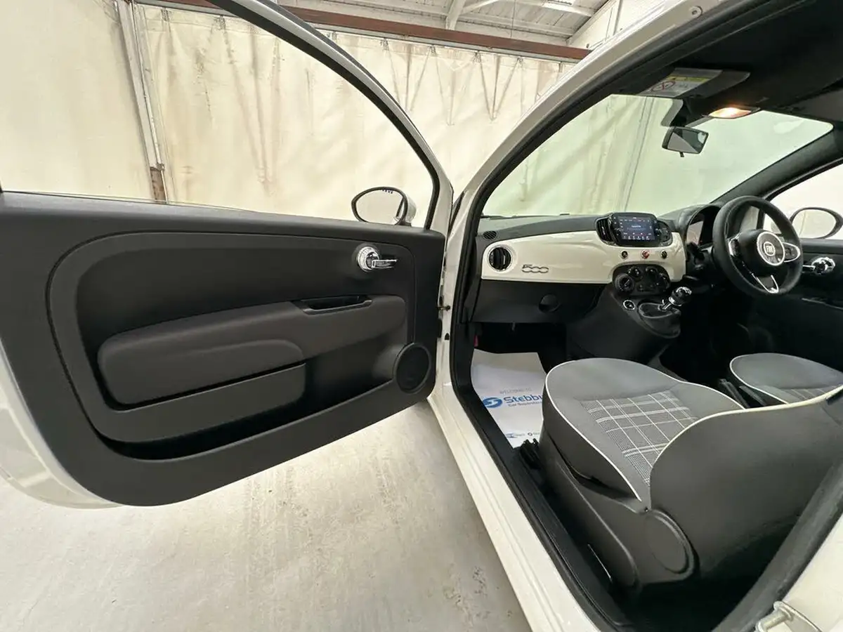 2020-fiat-500-12-lounge-big-24