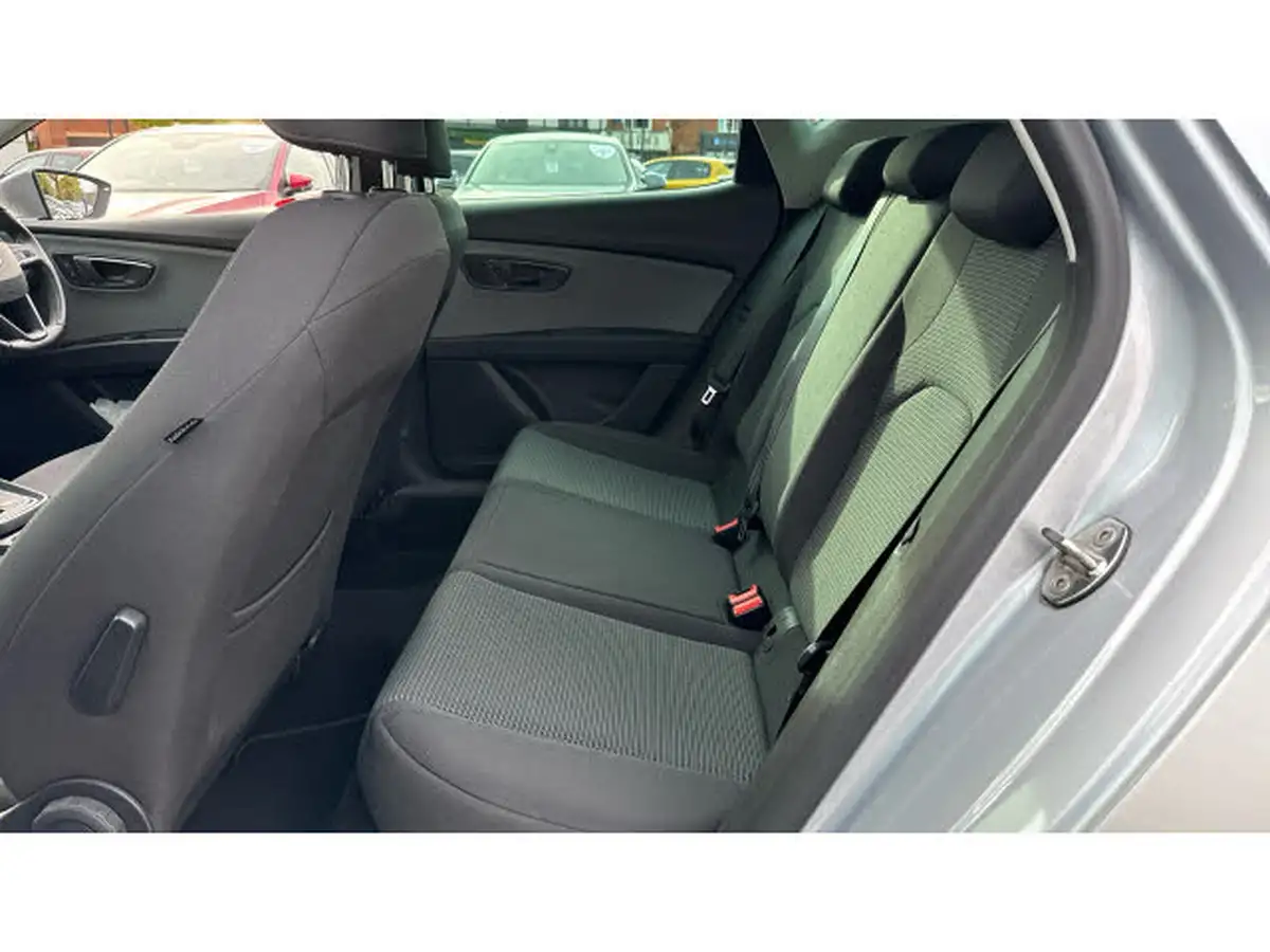 2020-seat-leon-10-tsi-se-dynamic-115ps-hatchback-big-15