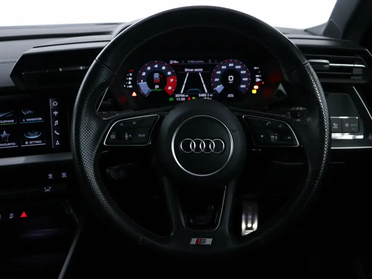 2023-audi-a3-15-35-tfsi-s-line-sportback-5d-tronic-big-13