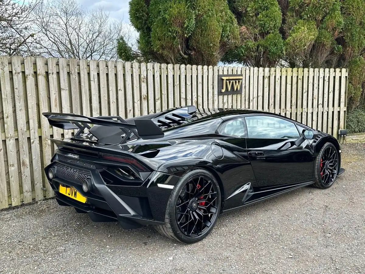 2022-lamborghini-huracan-52-evo-640ps-4wd-coupe-big-10