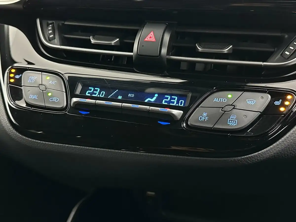 2018-toyota-c-hr-18-vvt-i-dynamic-big-16