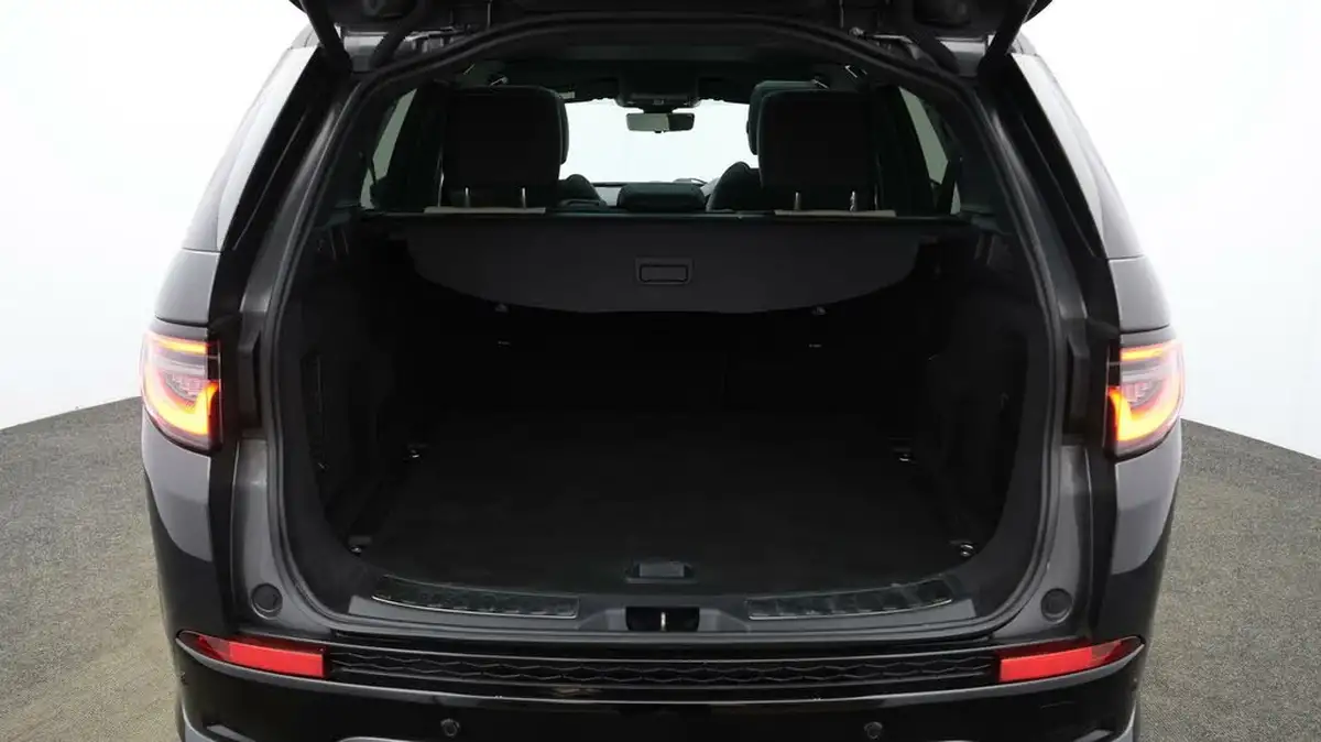 2022-land-rover-discovery-sport-20-d200-urban-edition-big-16