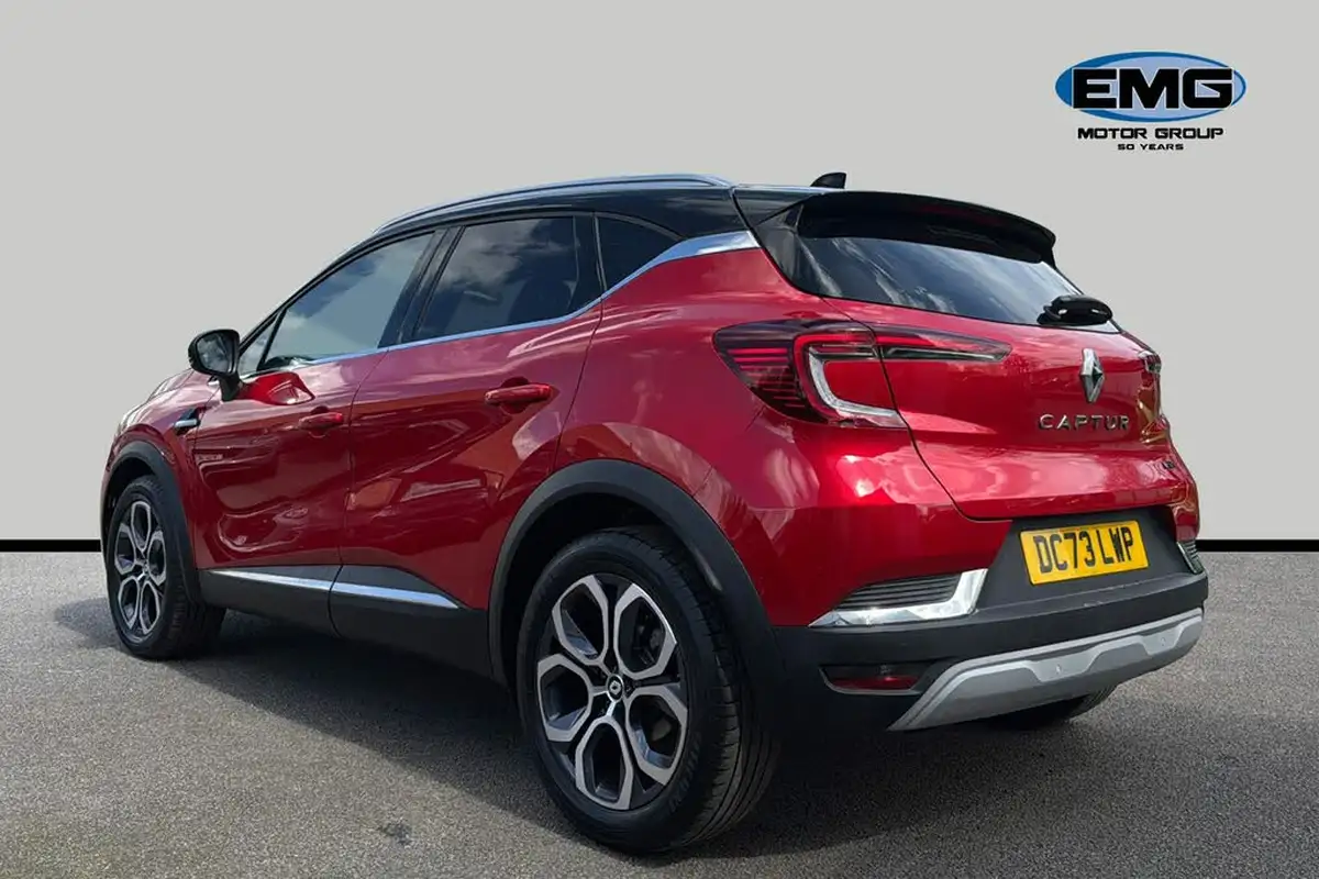 2024-renault-captur-16-techno-145ps-full-big-3
