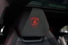 2024-lamborghini-urus-40-no-trim-small-5