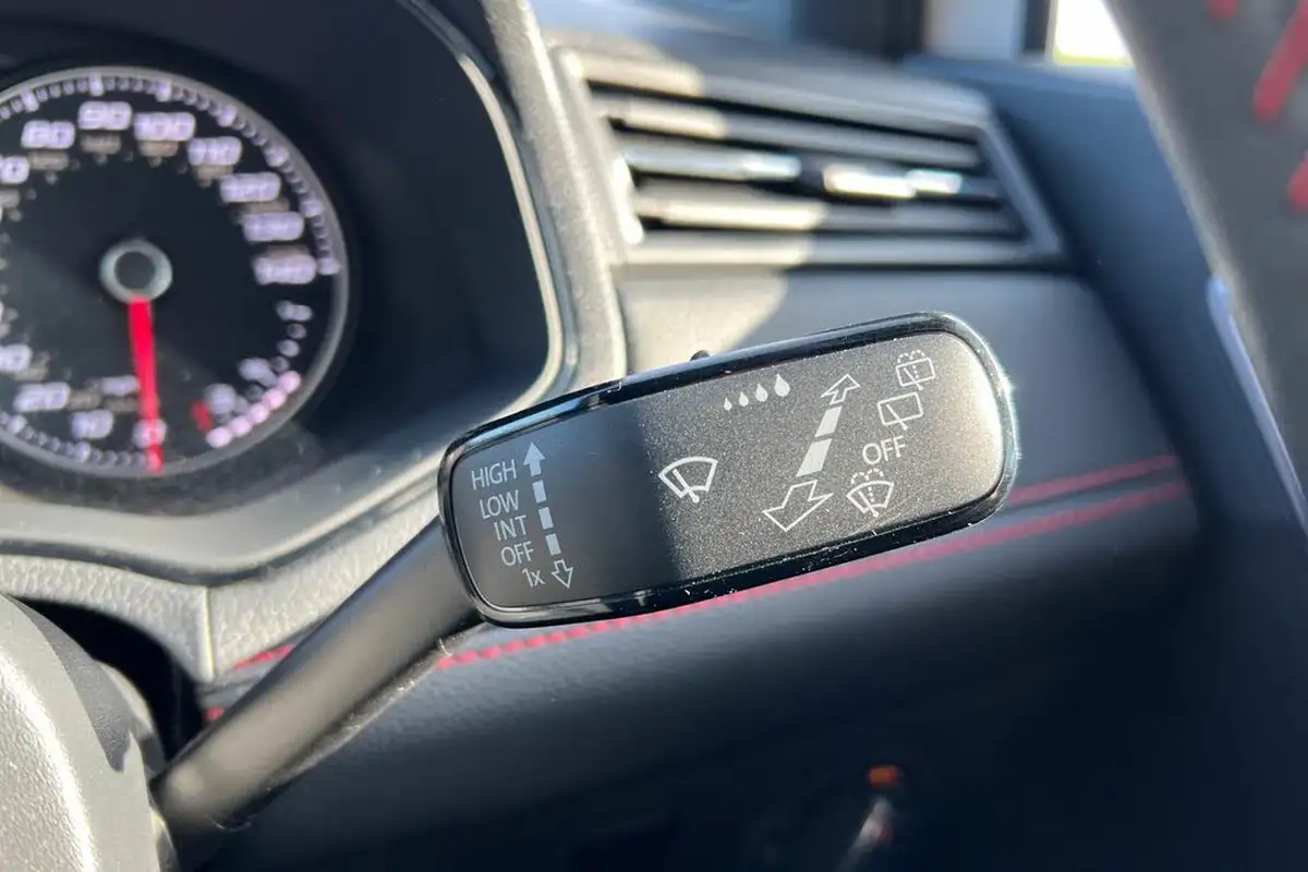 2021-seat-ibiza-10-tsi-fr-95ps-big-22
