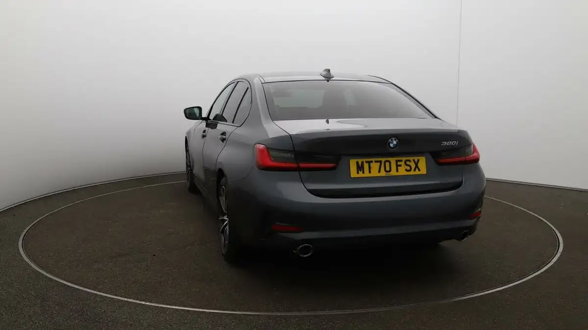 2020-bmw-3-series-big-51