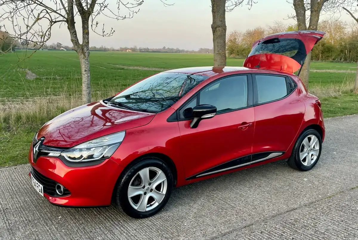 2014-renault-clio-12-dynamique-big-2