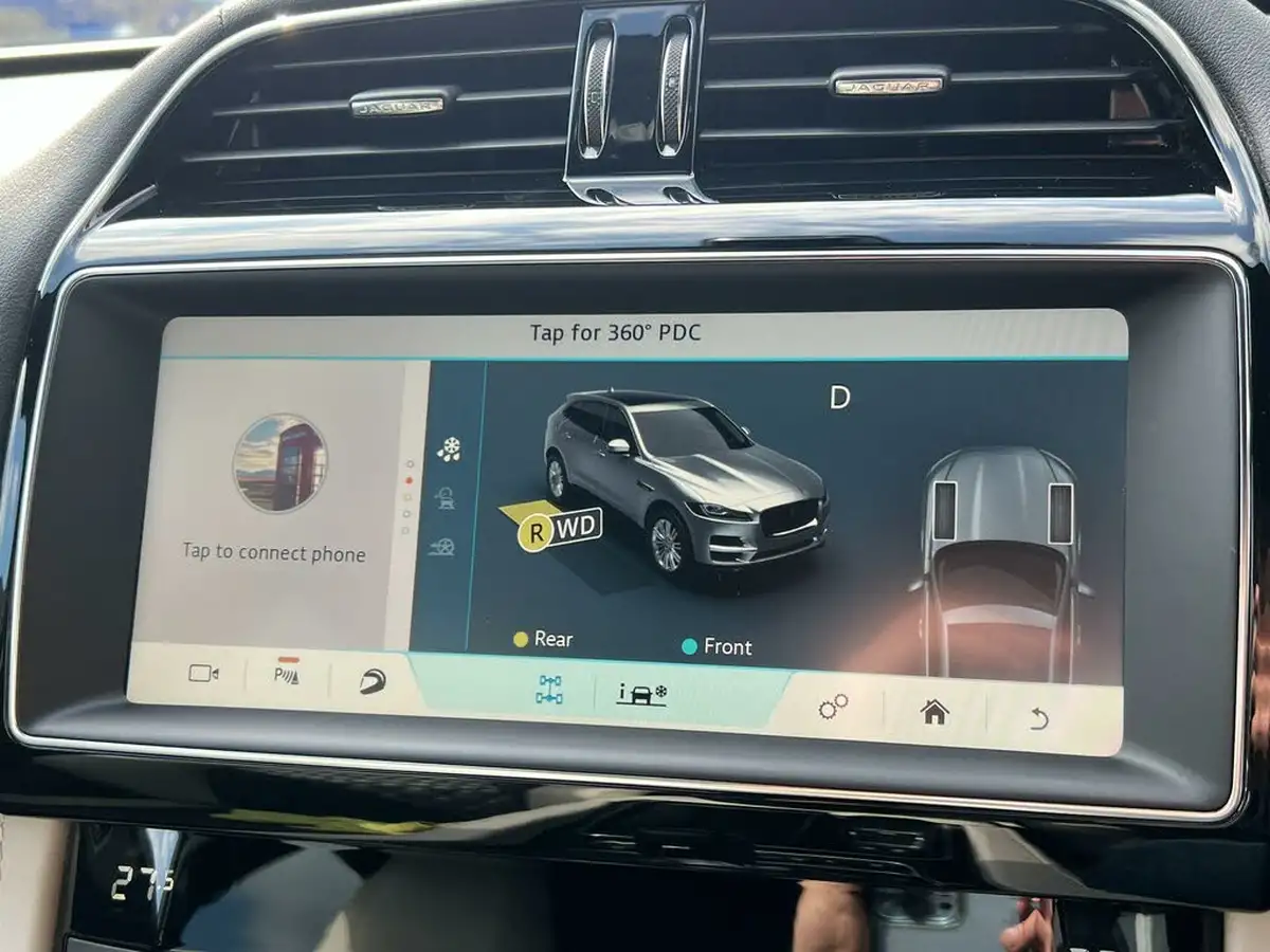 2020-jaguar-f-pace-50-v8-svr-big-46